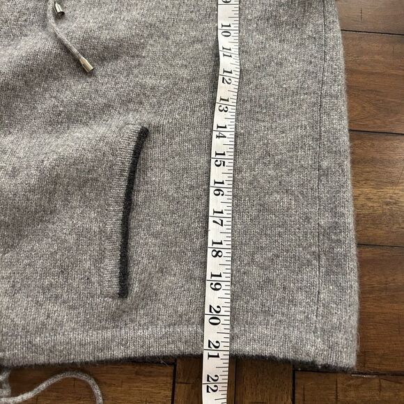 great northwest clothing company gray wool angora kangaroo pocket sweater medium - Picture 6 of 6